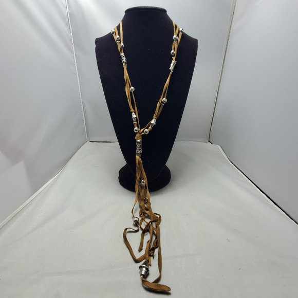 BKE camel suede strand necklace with silver beads - Picture 1 of 10